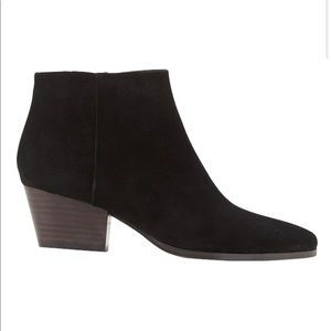 Banana republic ankle boots